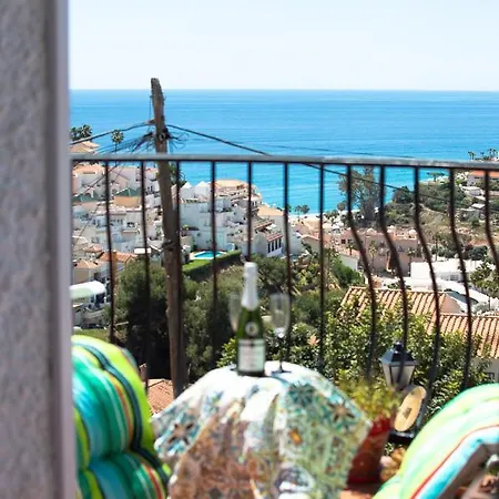 Alaymar With Fantastic Views Overlooking Burriana Beach Zone Nerja